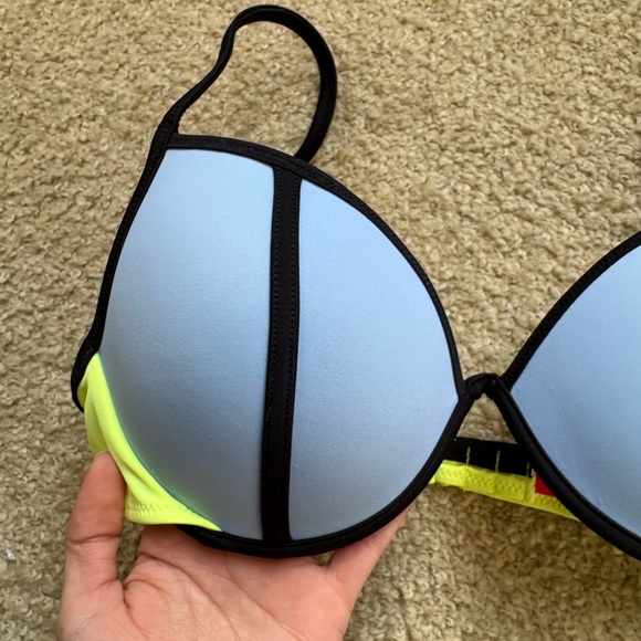 Victorias Secret blue and yellow bikini top - Picture 2 of 5